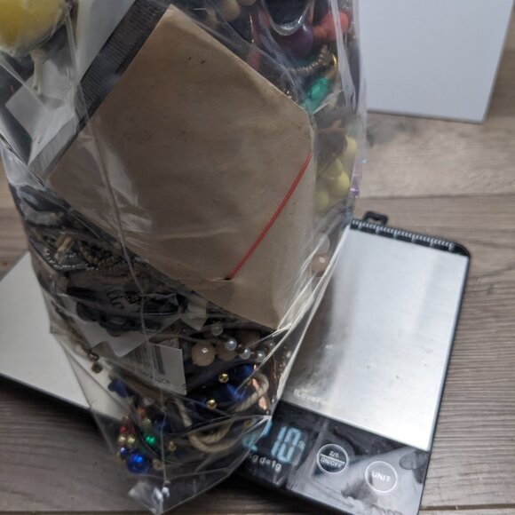 Jewelry Lot 4+ lbs 1148 Wearable Sellable Mystery Lot Free Shipping - Picture 5 of 7